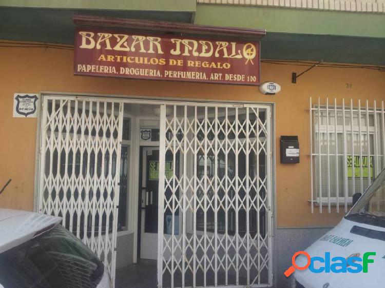 Local comercial de nueva construcci\xf3n en alquiler