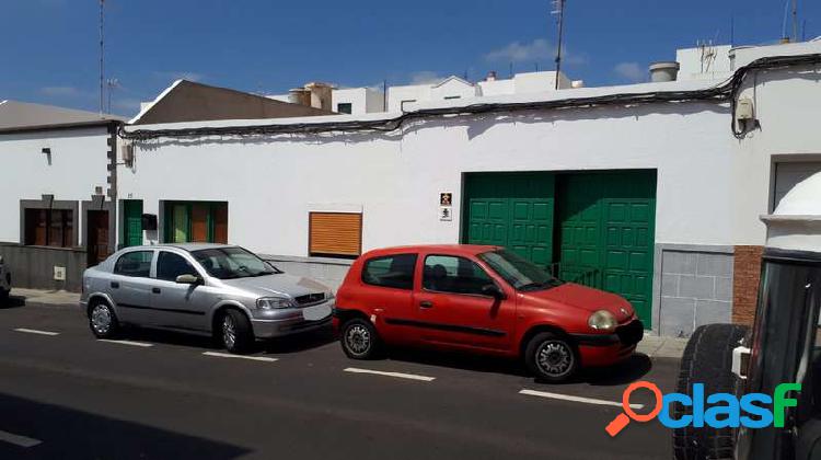 Venta Casa - Titerroy (santa Coloma), Arrecife, Las Palmas, Lanzarote [200069] 1