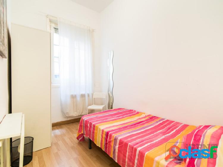 Habitación para estudiantes en Madrid Centro, gastos incluidos