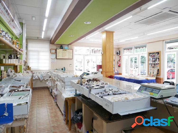 SE VENDE LOCAL Y NEGOCIO, UN PROYECTO DE VIDA EN ELDA