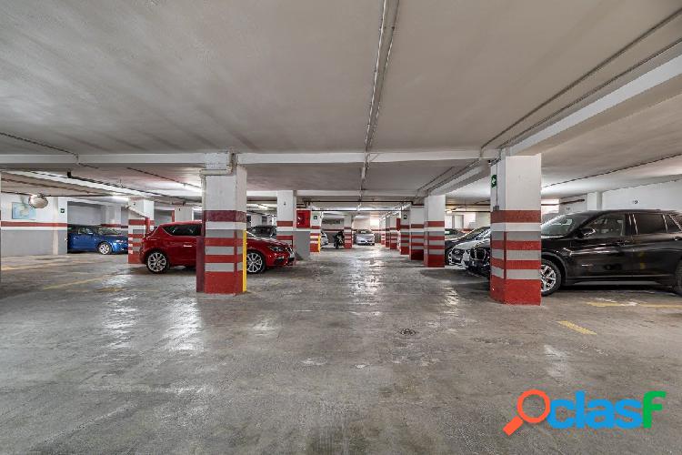 Garaje a la venta en zona Hipercor