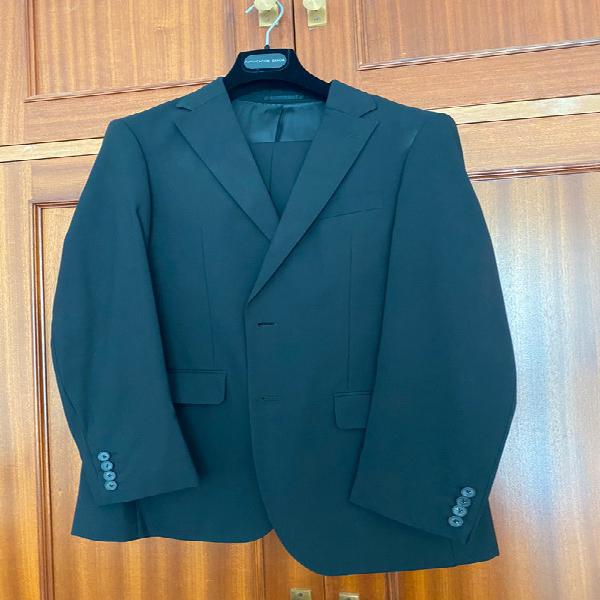 Traje de chaqueta negro hombre de purificación garcia