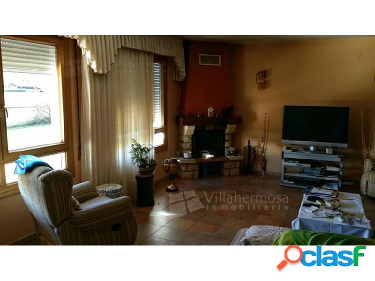 Chalet en venta en Villarcayo 2
