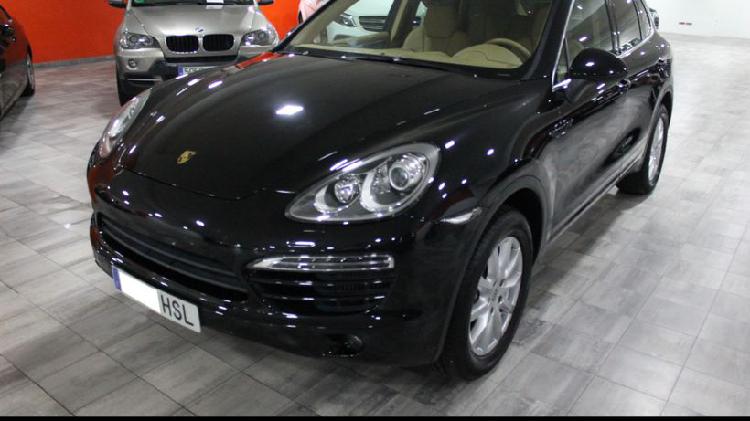 PORSCHE Cayenne Diesel 245 Aut.