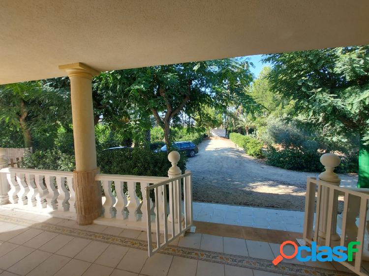 SE VENDE CHALET 2
