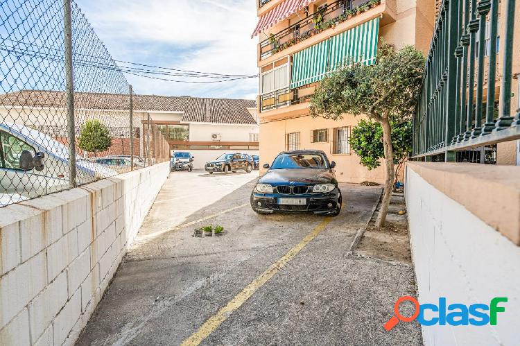 GRAN OPORTUNIDAD PISO EN AVENIDA MIJAS CON APARCAMIENTO. 3