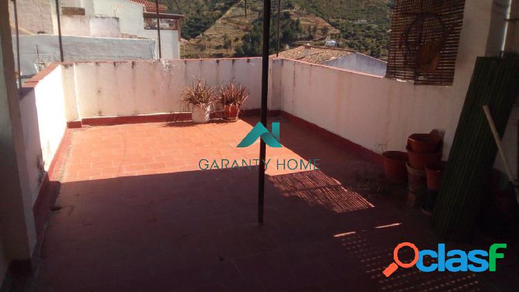 SE VENDE CASA DE PUEBLO EN OTIVAR 2
