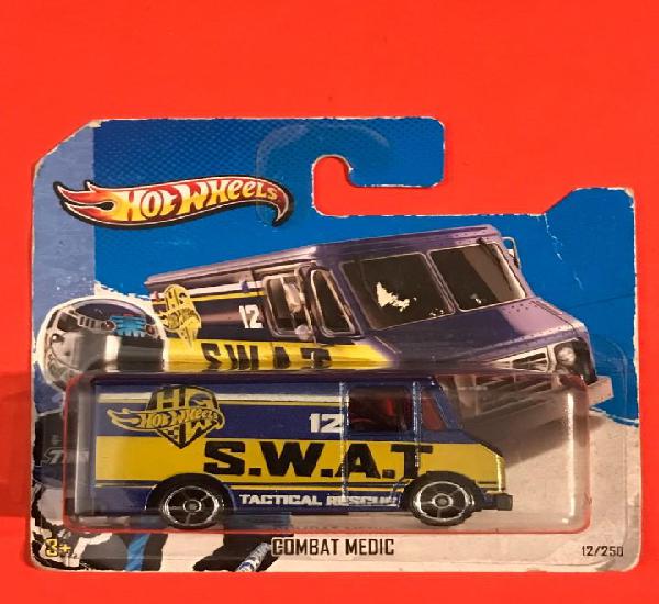 Hot wheels 2013 12/250 - combat medic swat - nuevo en