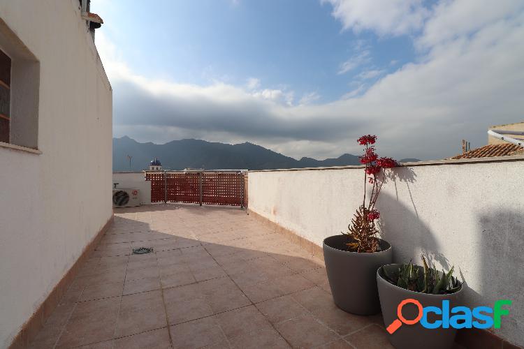 Esta impresionante casa adosad 3