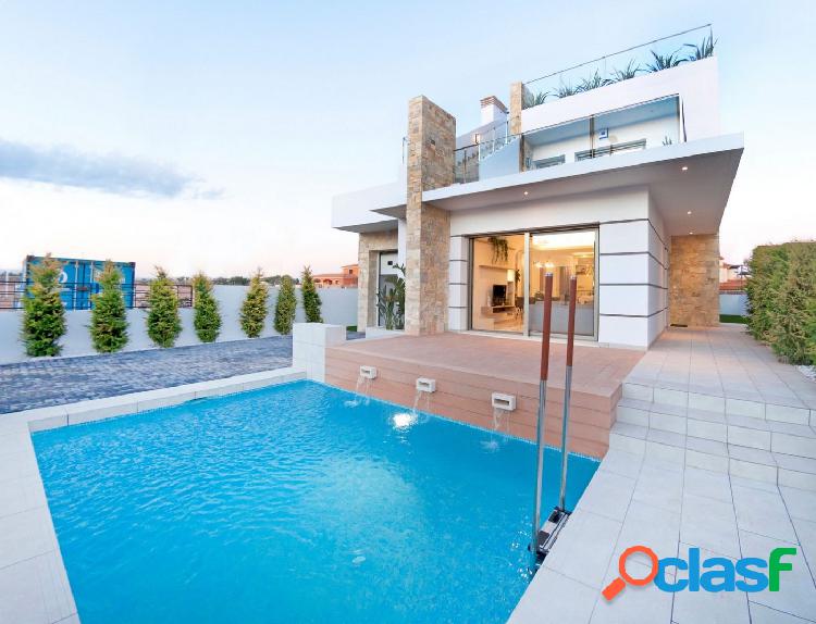 VILLA DE OBRA NUEVA EN LOS ALCAZARES