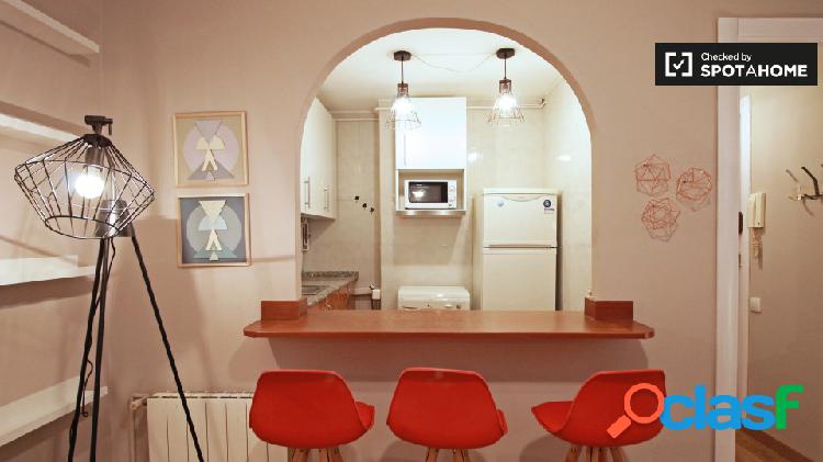 Muy elegante apartamento de 2 dormitorios en alquiler en Eixample Dreta 3