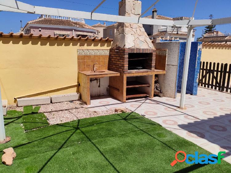 precioso chalet con piscina 1