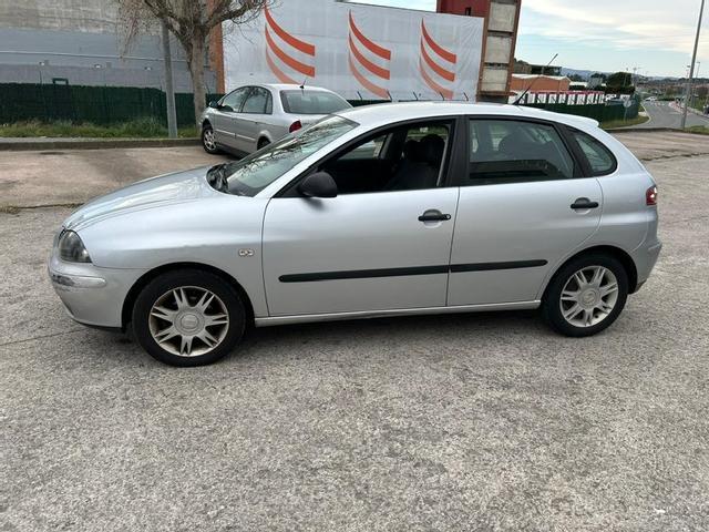 Seat IBIZA 1.4 i 75 cv '05