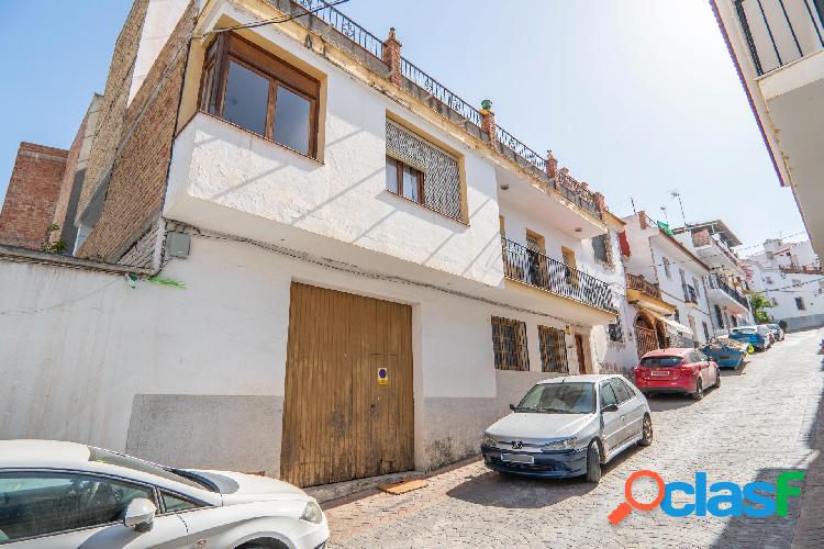 Casa en pleno centro de guaro Casa en pleno centro de guaro