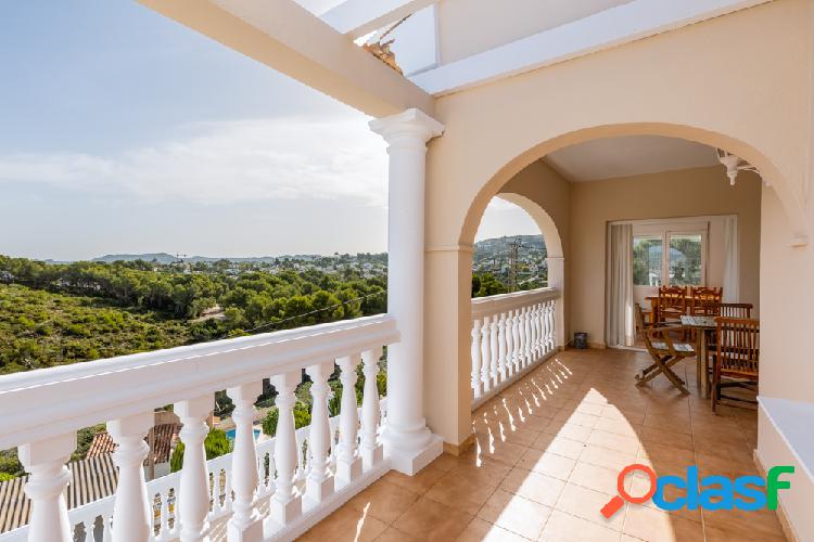 Esta villa se encuentra a poco 3
