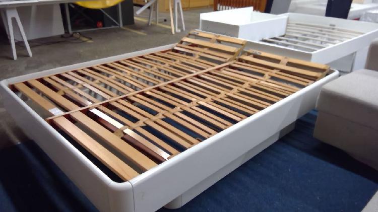 Compre la oportunidad de cama doble Compre la oportunidad de cama doble