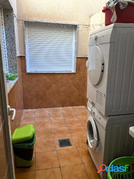 PISO EN BALANEGRA 3