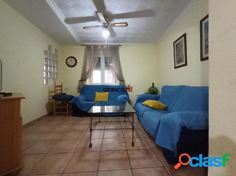 CASA EN VENTA EN EL CENTRO DE BOCAIRENT 1