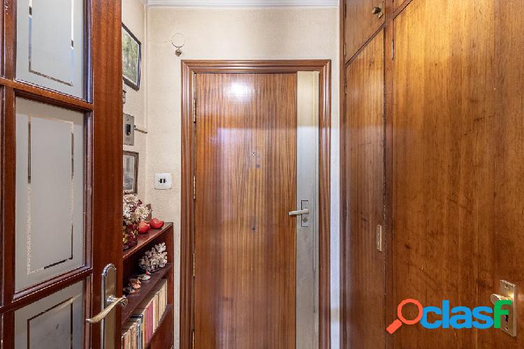 GRAN PISO 6 HABITACIONES EN SEVERO OCHOA 2