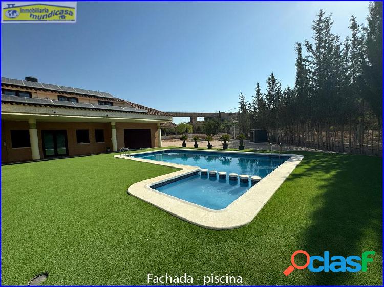 Chalet en Santomera - Espacio, elegancia y confort 1