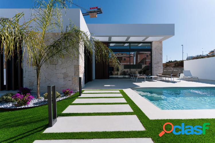 VILLAS DE OBRA NUEVA EN ROJALES 1