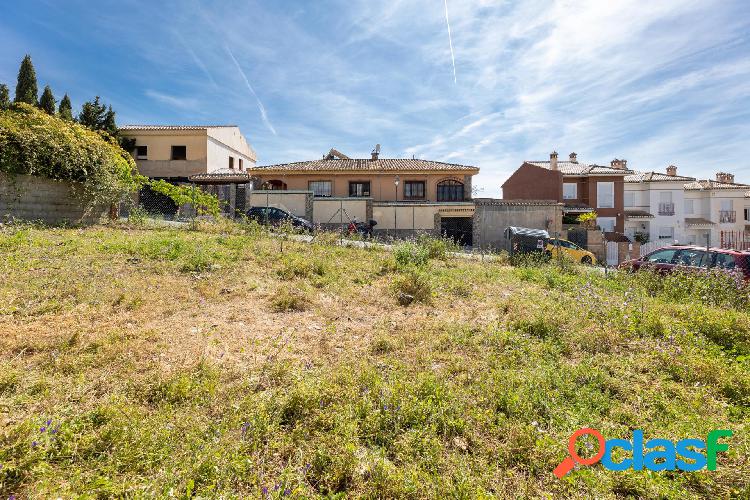 SOLAR EN BARRIO MONACHIL 1
