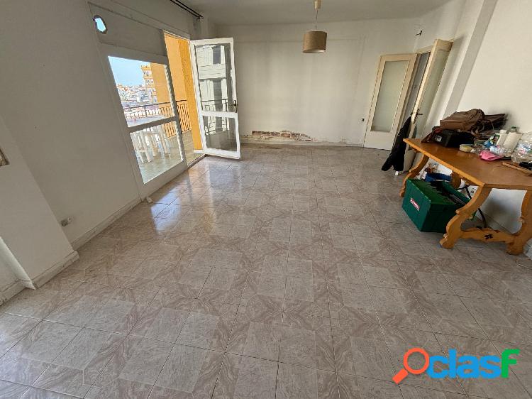 OPORTUNIDAD PISO EN CENTRO DE TORREMOLINOS 3