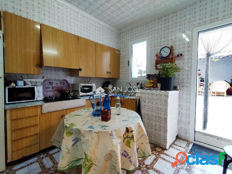 SE VENDE CASA DE PLANTA BAJA EN NOVELDA 2