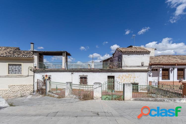 CASA 640 M2 EN CARRETERA DE MURCIA, ALBAYCIN.