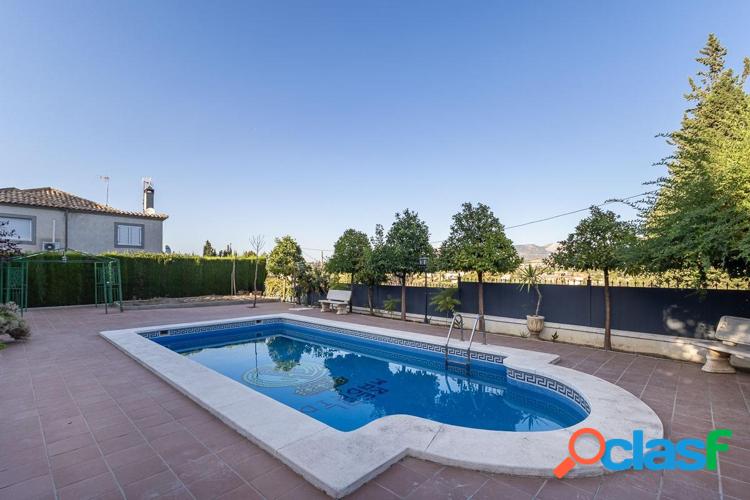 Chalet espectacular en Urb. El Torre/xc3/xb3n, Albolote. 6