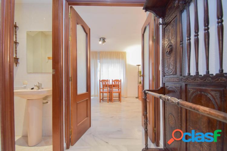 FASTASTICO DUPLEX EN TORRENUEVA PRIMERA LINEA DE PLAYA