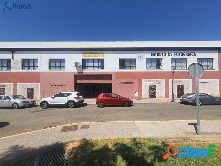 LOCAL COMERCIAL EN CALLE FRANCIA