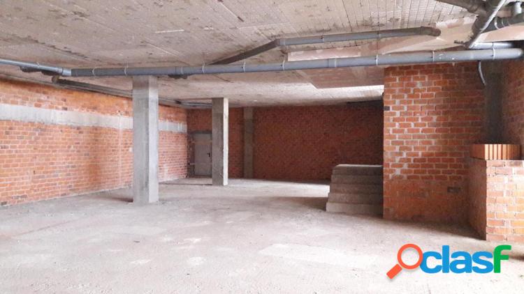 LOCAL COMERCIAL EN LAS ABESADAS 4