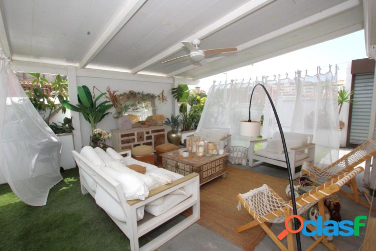 MODERNO PAREADO EN ZONA RESIDENCIAL DE BENALM/xc3/x81DENA 2