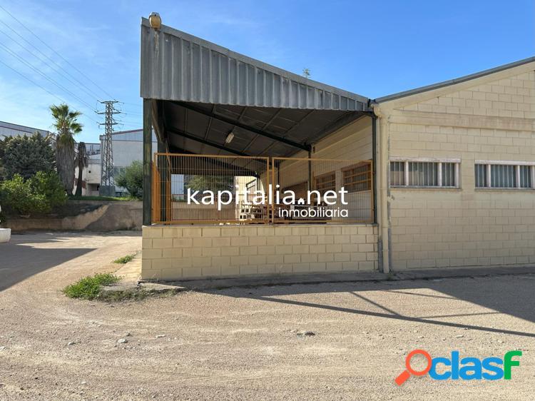 Nave con sala de exposici\xc3\x93n a la venta en ontinyent