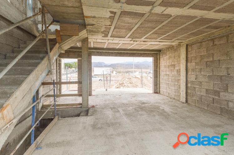 Obra nueva en construcci/xc3/xb3n en la zona del Tablero 4