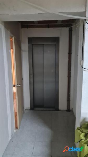 Oficinas comerciales en Igualada. 4