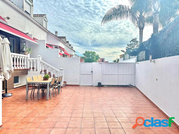 Pareado con piscina comunitaria 5