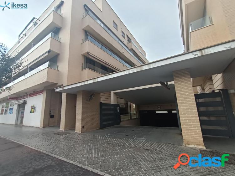Plaza de garaje en Urbanizaci/xc3/xb3n los Jardines de la Sierra!!! 5
