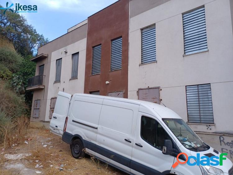 PROMOCION DE VIVIENDAS PARA REFORMAR EN CALLE LEPE 1