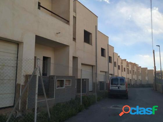PROMOCI/xc3/x93N DE VIVIENDAS ADOSADAS EN UGIJAR! 4