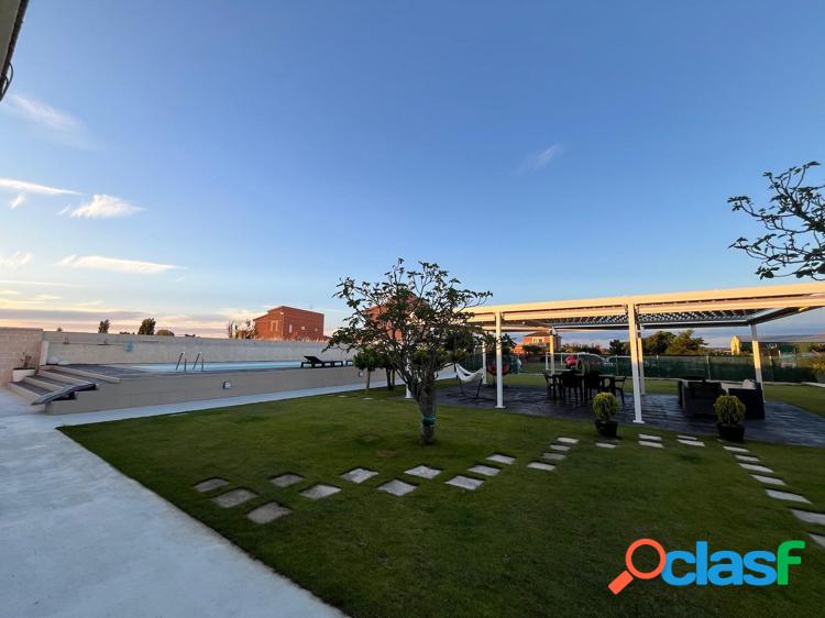 VENTA CHALET NAHARROS