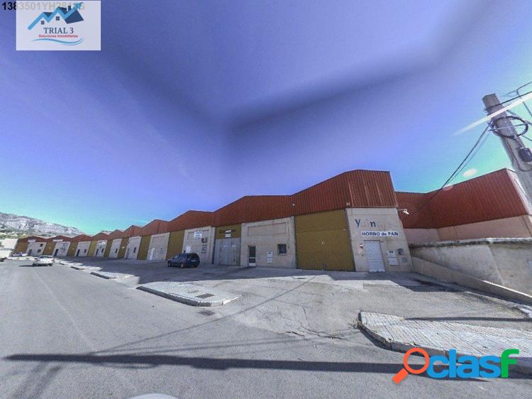 Venta nave industrial en Alcoy
