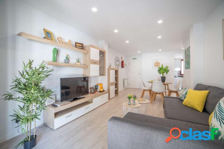 Se alquila apartamento de 1 dormitorio en pinar del rey, gastos incluidos.