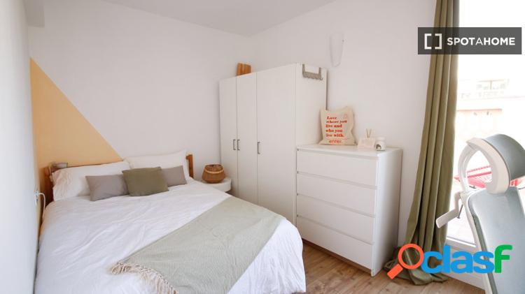 Apartamento de 1 habitaci/xc3/xb3n en alquiler en Poble Sec 3