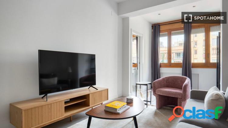 Piso de 2 habitaciones en alquiler en la Dreta de l/'Eixample, gastos incluidos 1