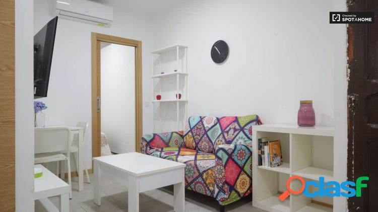 Apartamento de 2 habitaciones en alquiler en atocha Apartamento de 2 habitaciones en alquiler en atocha