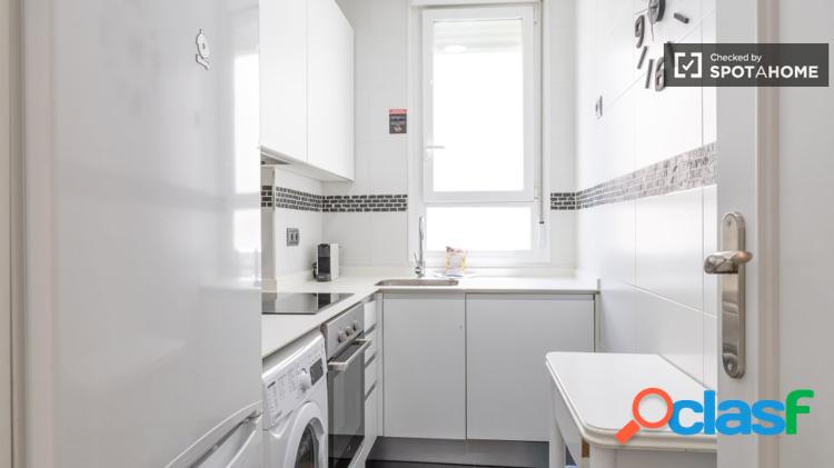 Piso de 2 habitaciones en alquiler en Palos de Moguer 1