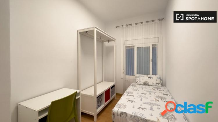 Apartamento entero de 3 habitaciones en Barcelona. 3
