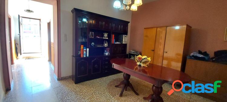 Casa a la venta en La Roda 4